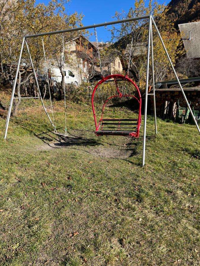 Le Chal Heureux Bel Appartement Dans Vieille Ferme De Montagne Renovee Лез Ор Екстериор снимка