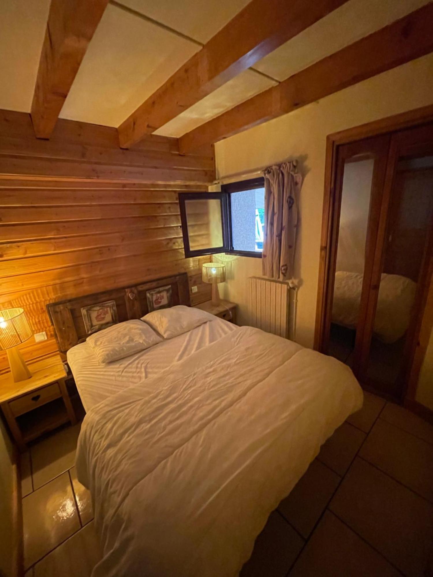 Le Chal Heureux Bel Appartement Dans Vieille Ferme De Montagne Renovee Лез Ор Екстериор снимка